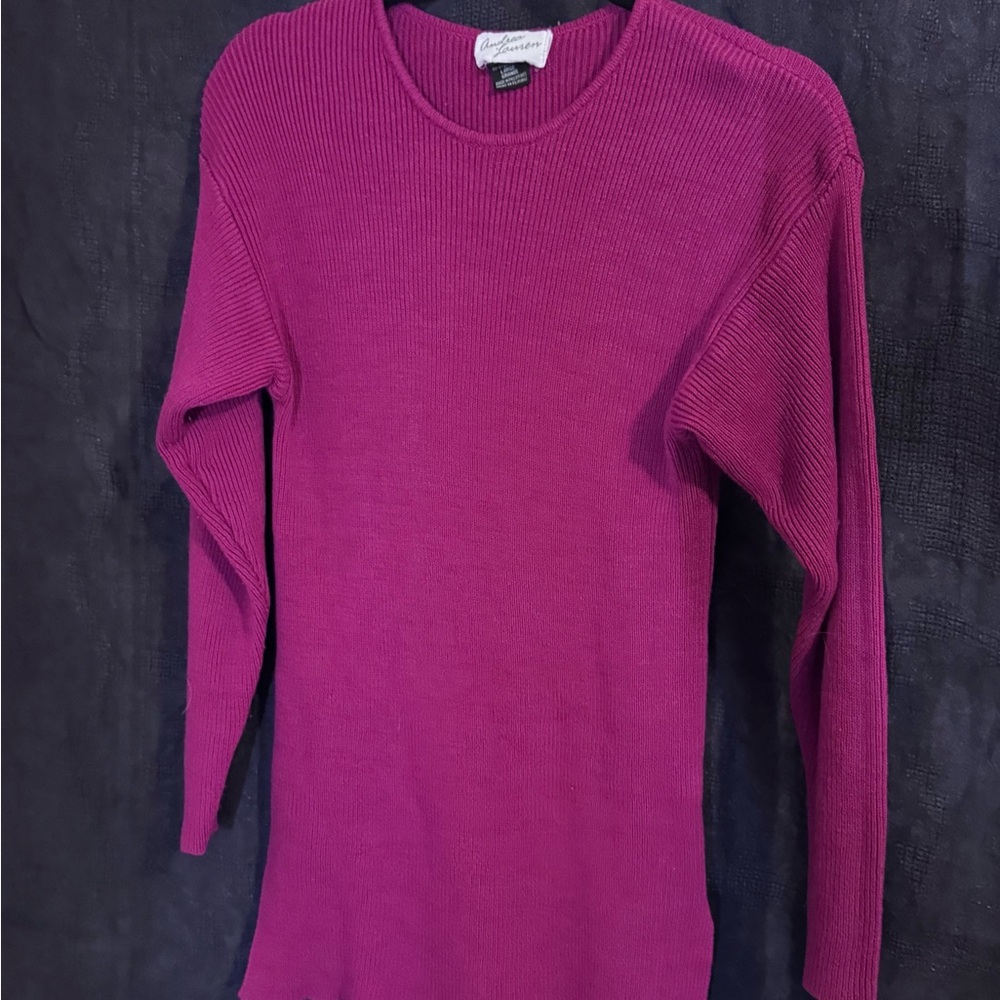 Women's Red Sweater Andrea Lauren Vintage